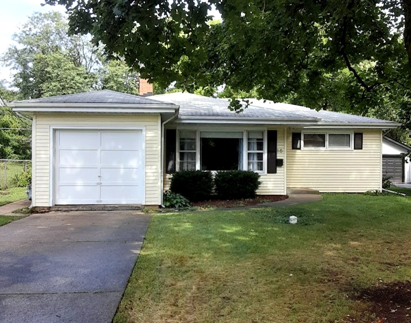 10 4th Street Property Photo 1