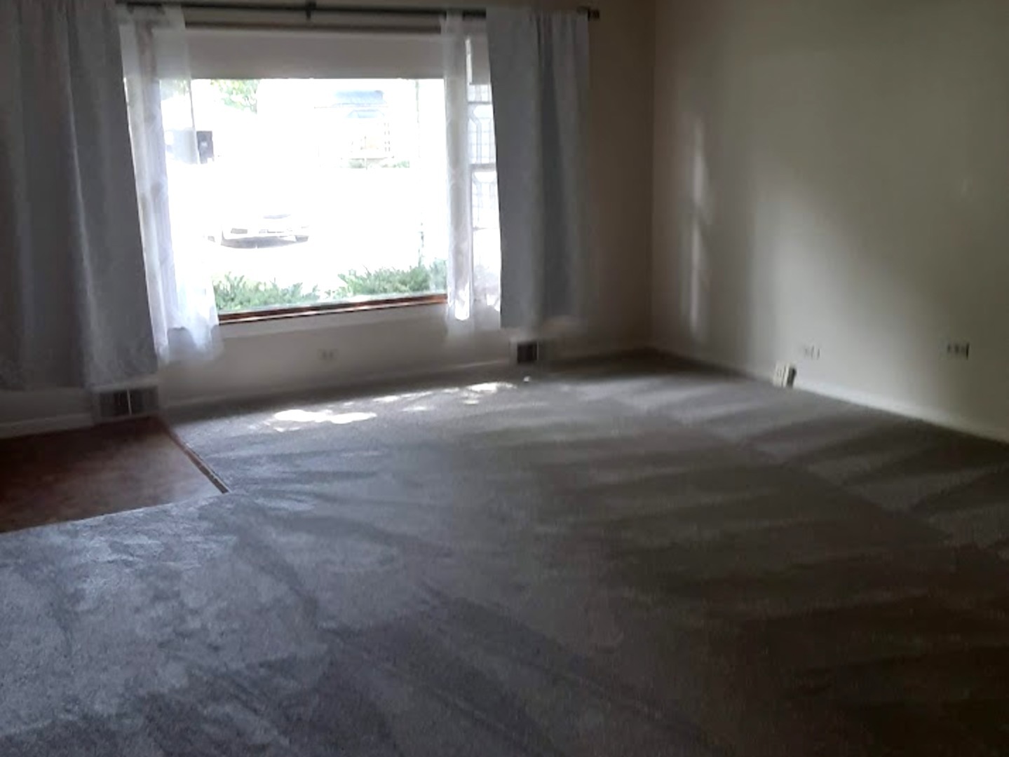 10 4th Street Property Photo 3
