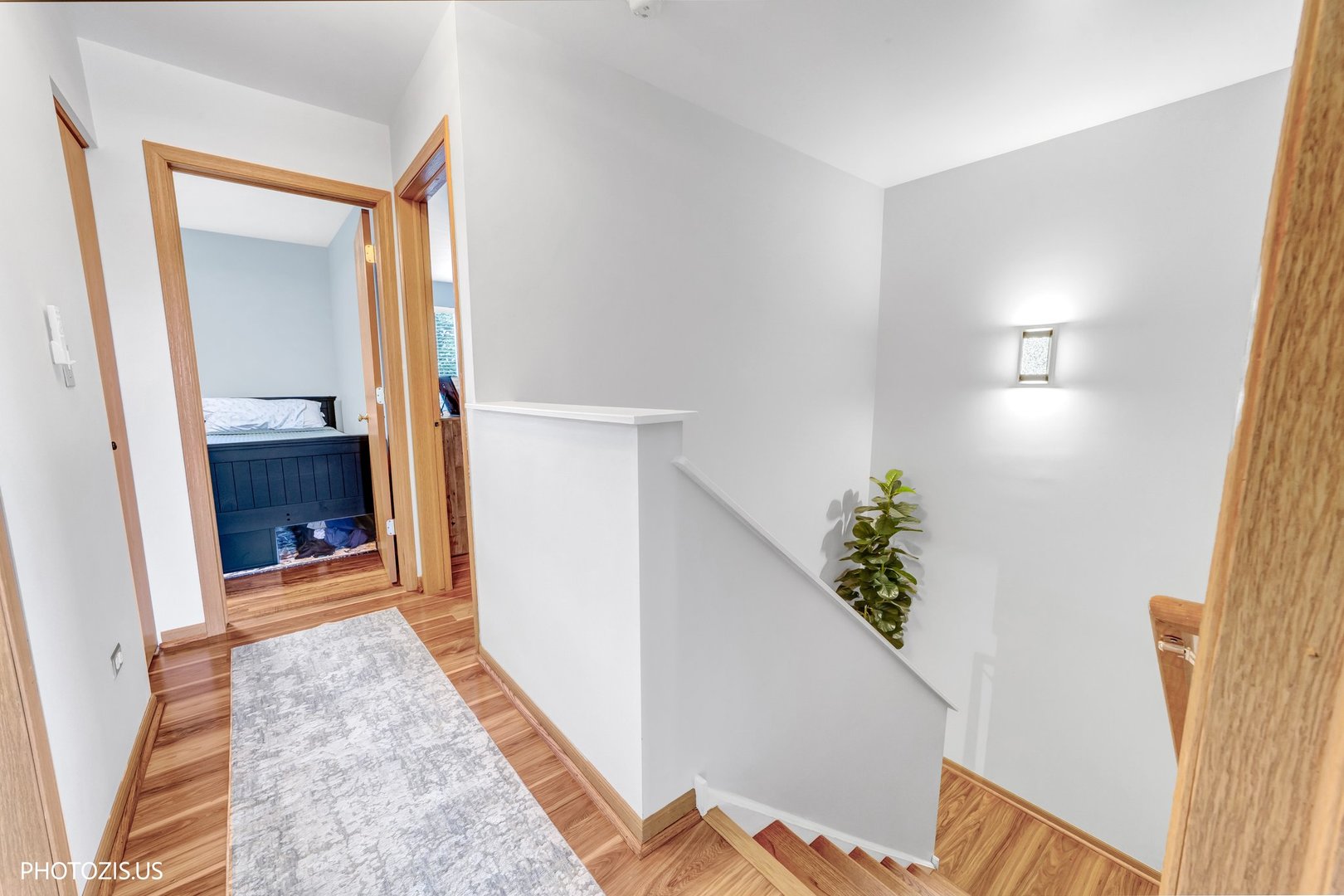 1265 S Saint Louis Avenue Property Photo 13