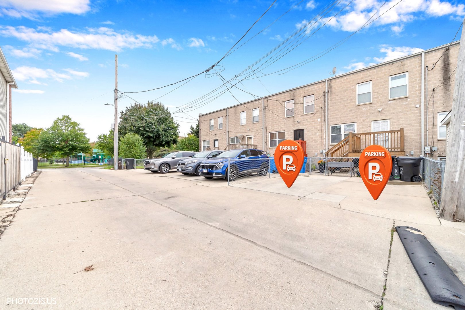 1265 S Saint Louis Avenue Property Photo 24