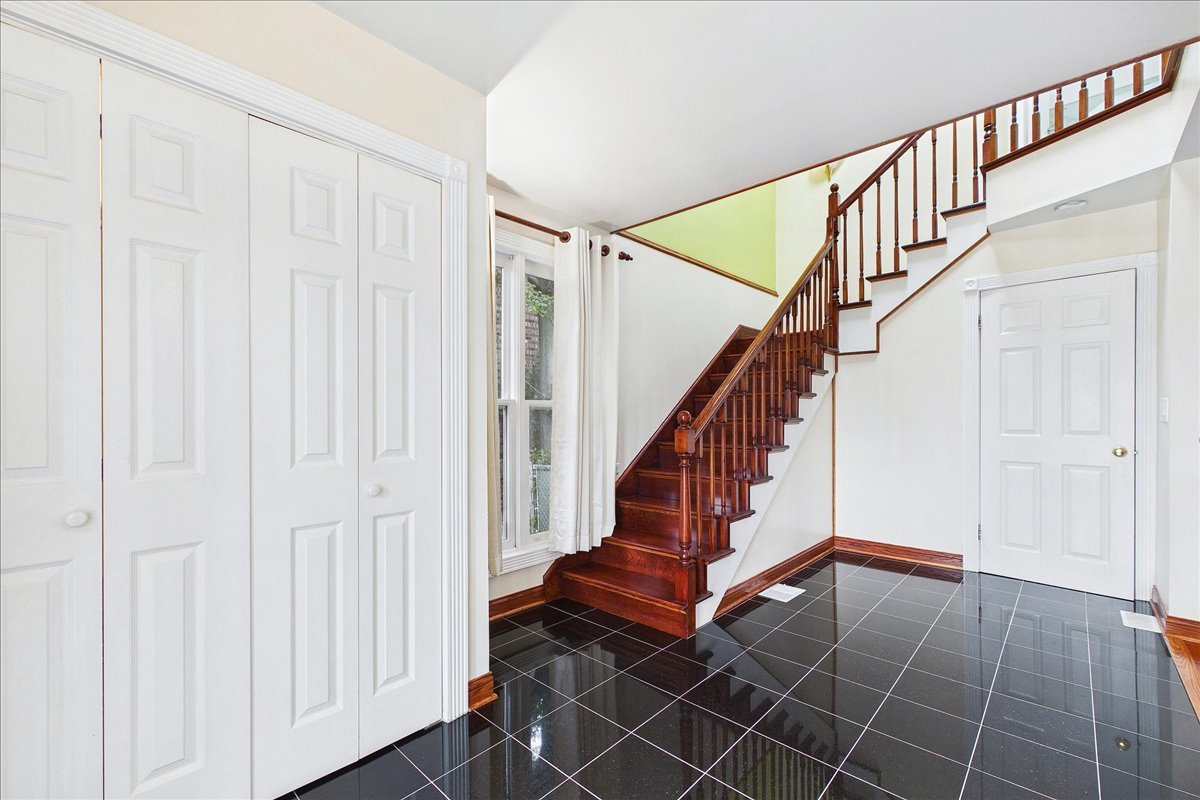3604 Meadow Lane Property Photo 3
