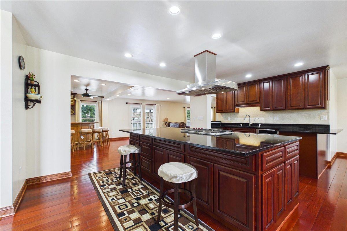 3604 Meadow Lane Property Photo 4