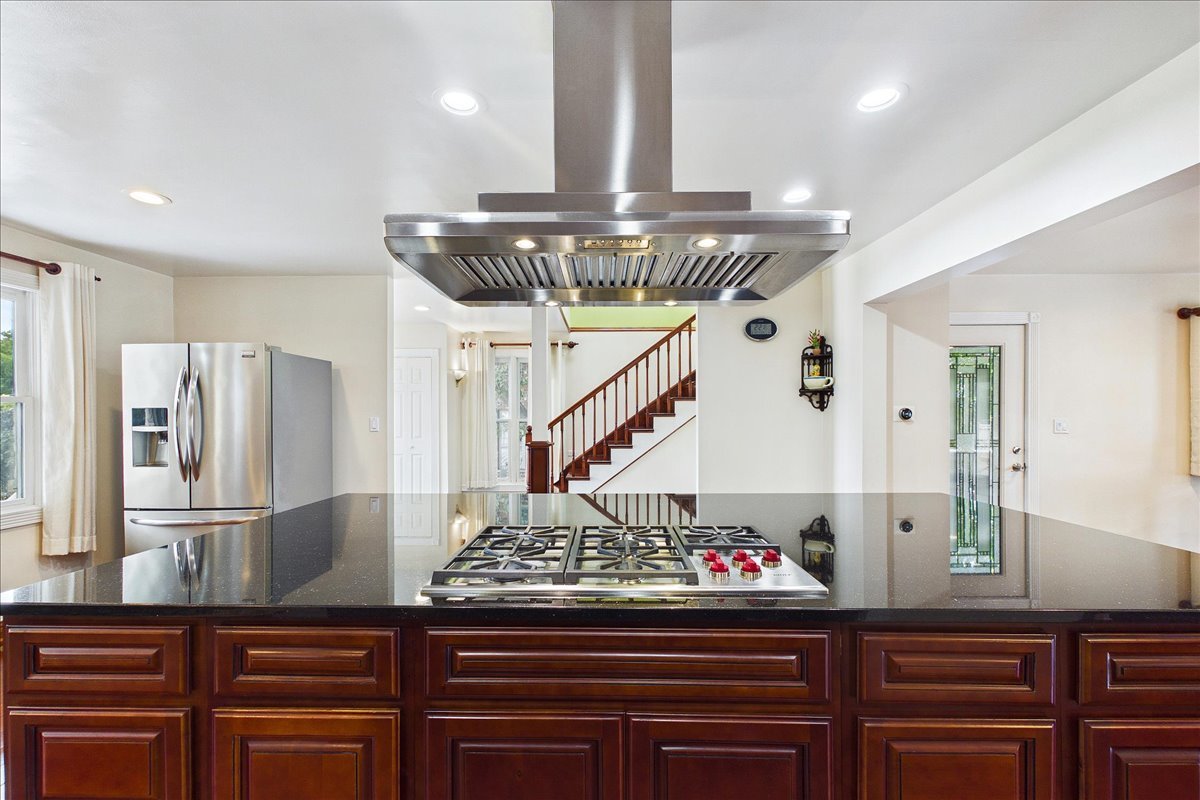 3604 Meadow Lane Property Photo 9