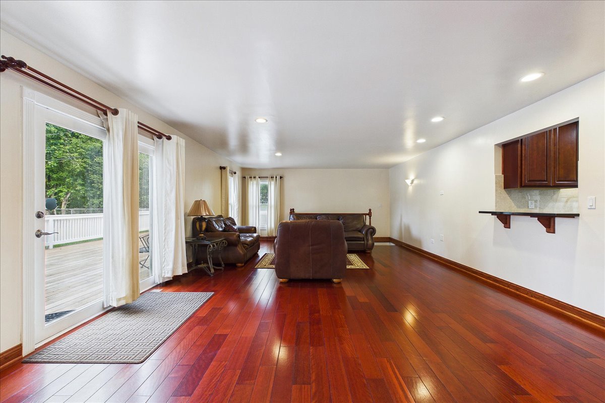 3604 Meadow Lane Property Photo 14