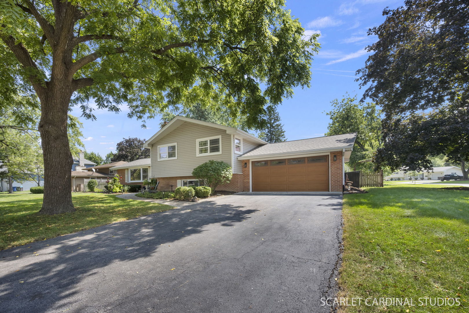 328 Spruce Drive Property Photo 2