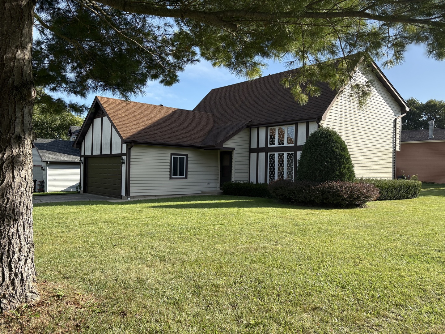 122 N Creekside Trail Property Photo 1