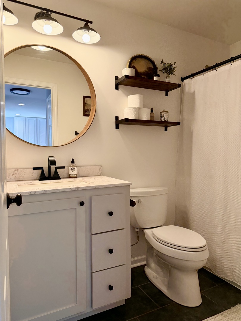 1226 Chesterton Drive Property Photo 11