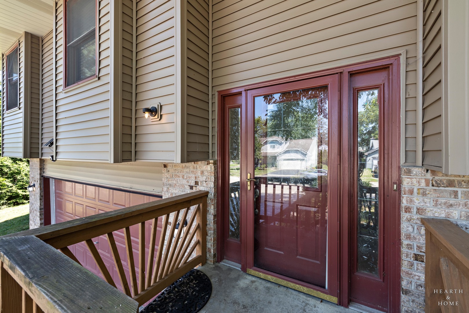 558 Barbary Lane Property Photo 2