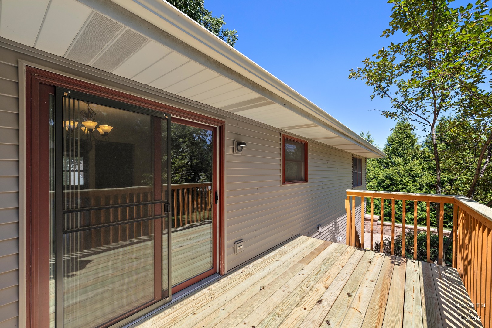 558 Barbary Lane Property Photo 29