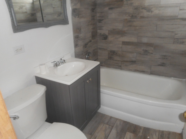 2111 219th Street Property Photo 9
