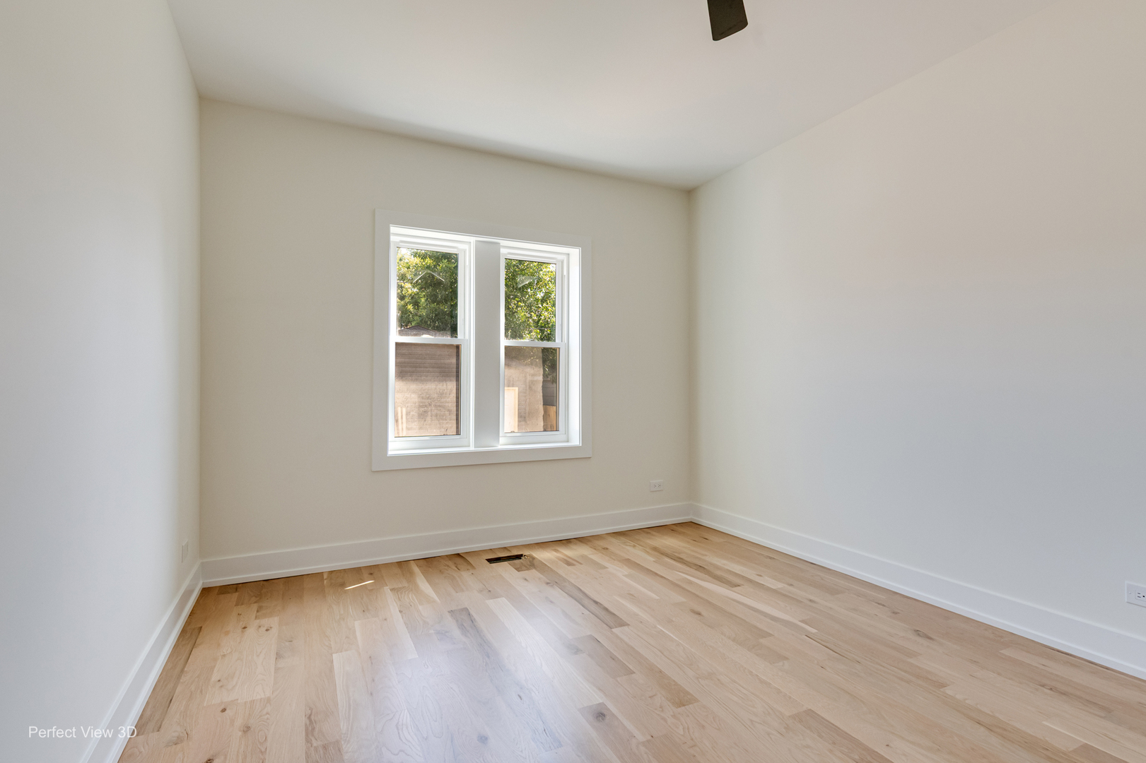 2145 N Karlov Avenue Property Photo 8