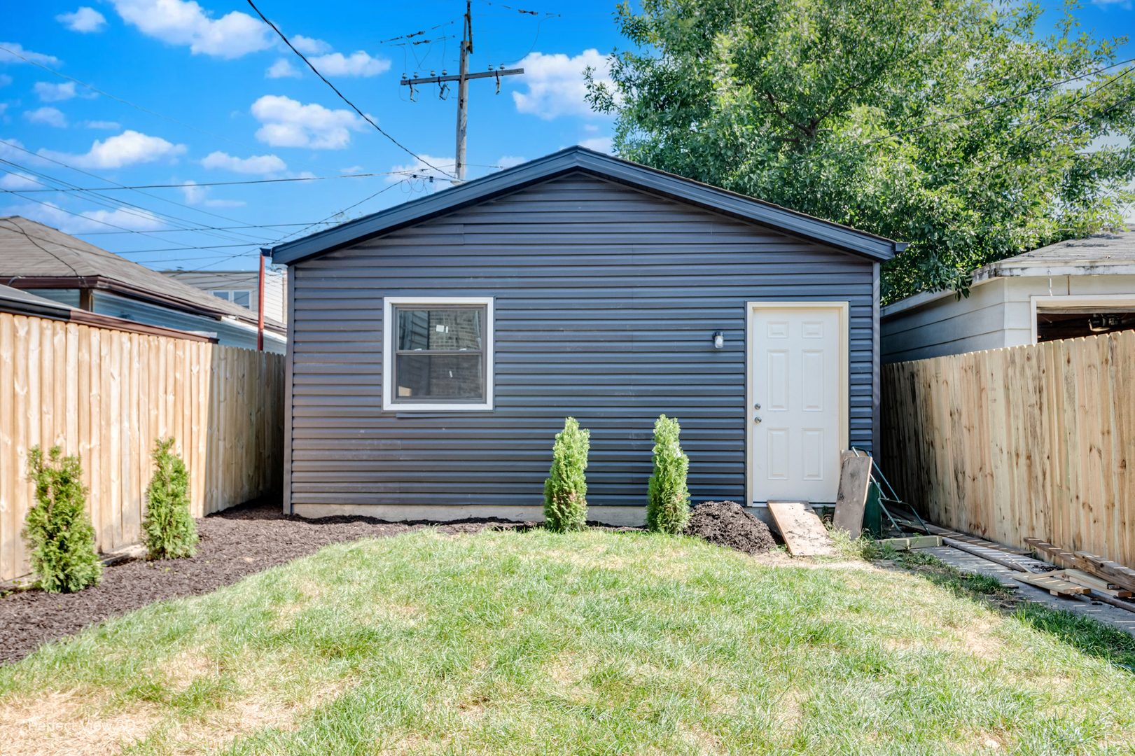 2145 N Karlov Avenue Property Photo 21