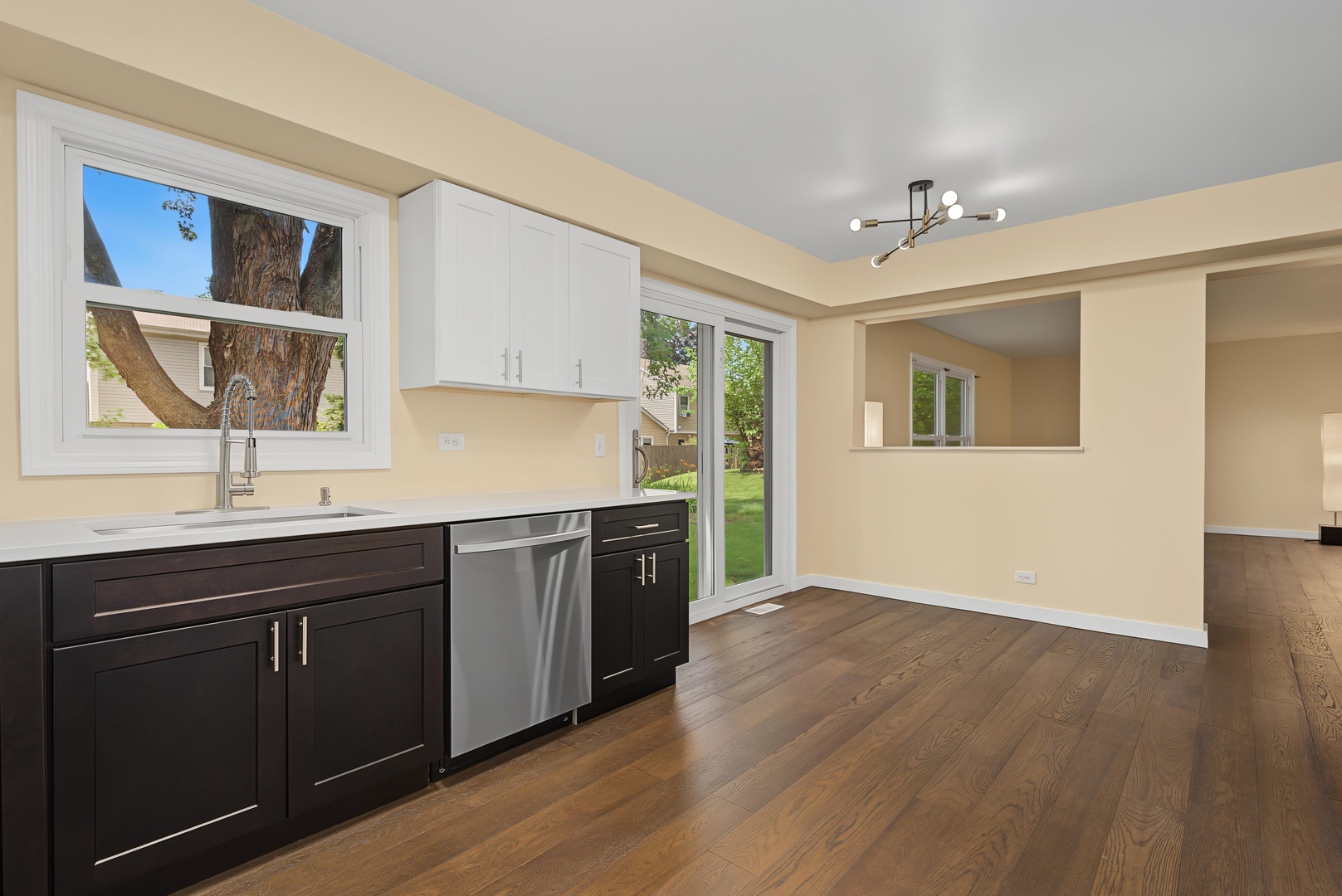 5 Keswick Lane Property Photo 4