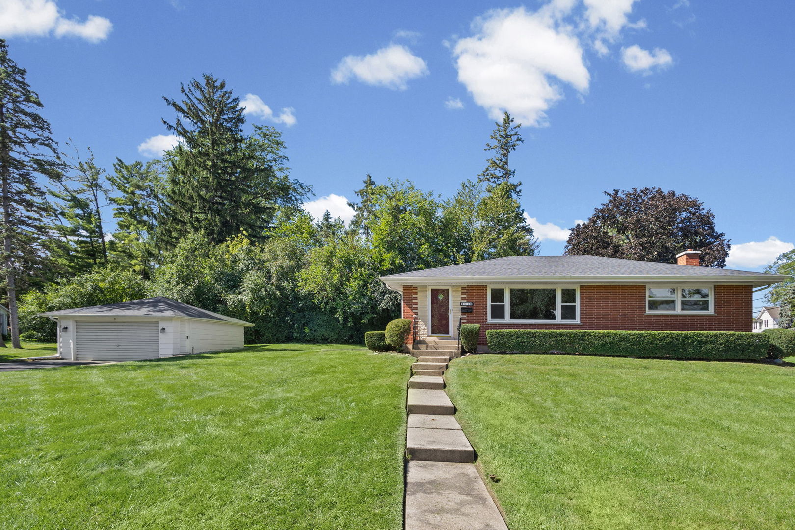 1010 Laursen Court Property Photo 1