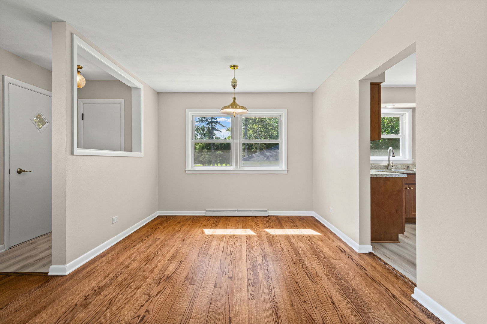 1010 Laursen Court Property Photo 4