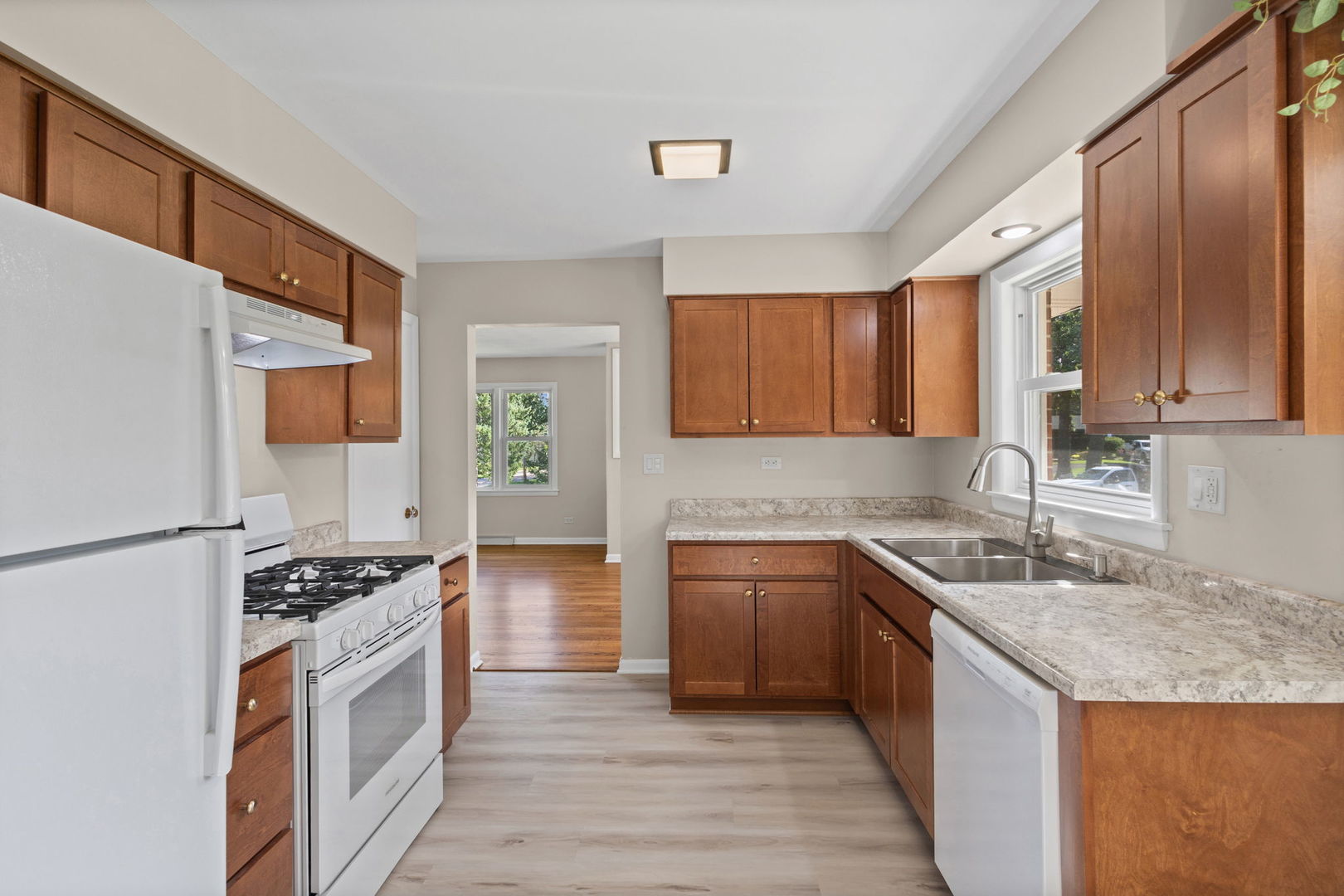 1010 Laursen Court Property Photo 7