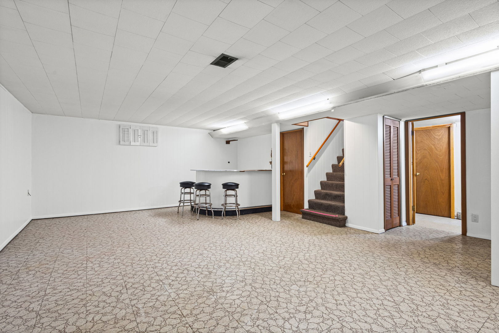 1010 Laursen Court Property Photo 12