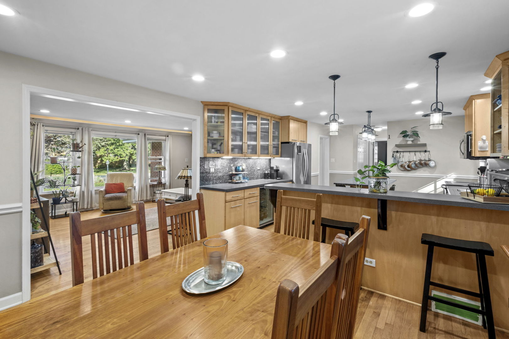 13057 S 71st Avenue Property Photo 5