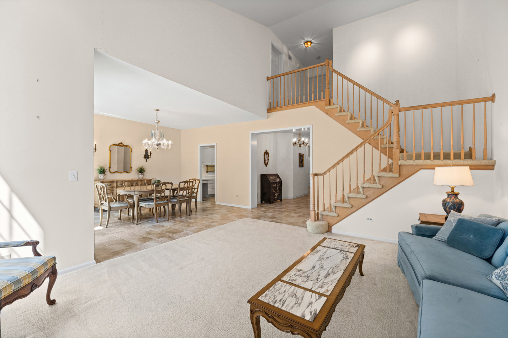 2112 Warrington Court Property Photo 5