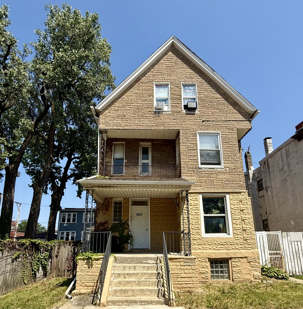 2531 N Tripp Avenue 4R Property Photo 1