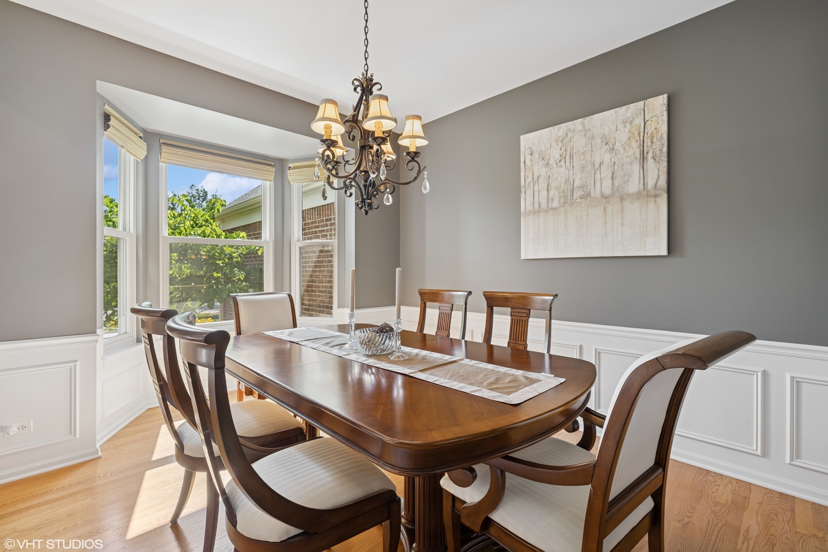 610 Woods Creek Lane Property Photo 4
