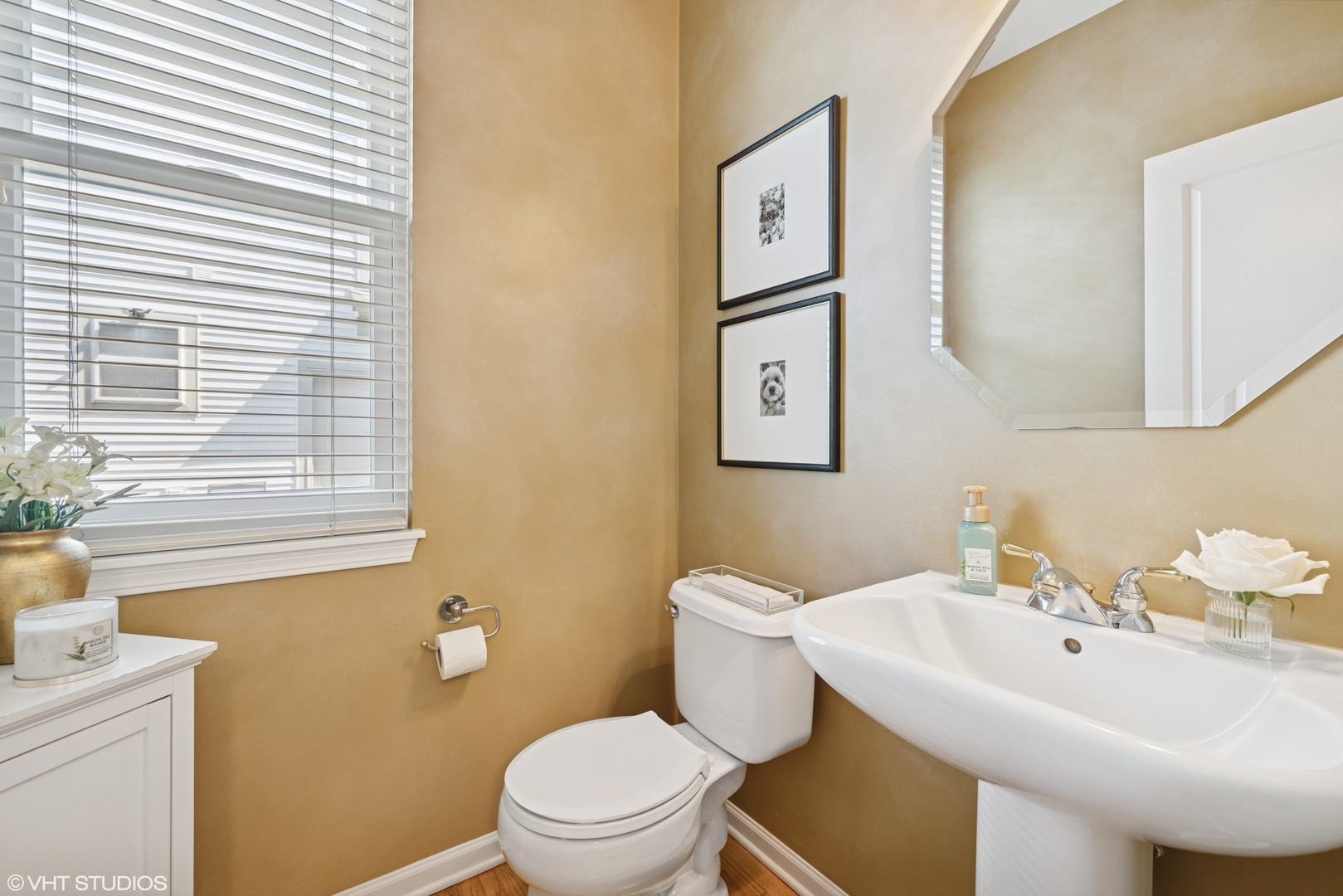610 Woods Creek Lane Property Photo 7