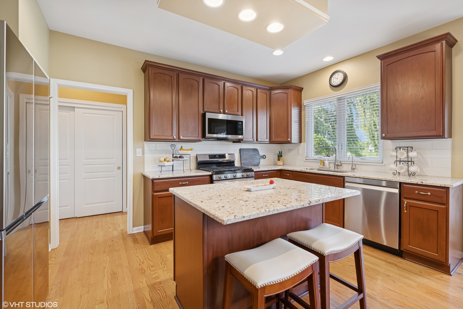 610 Woods Creek Lane Property Photo 12