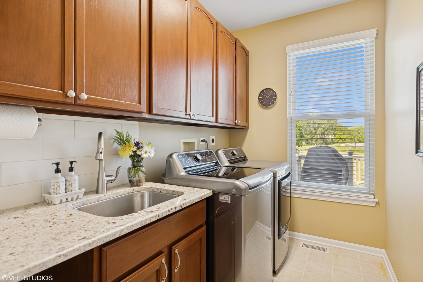 610 Woods Creek Lane Property Photo 15