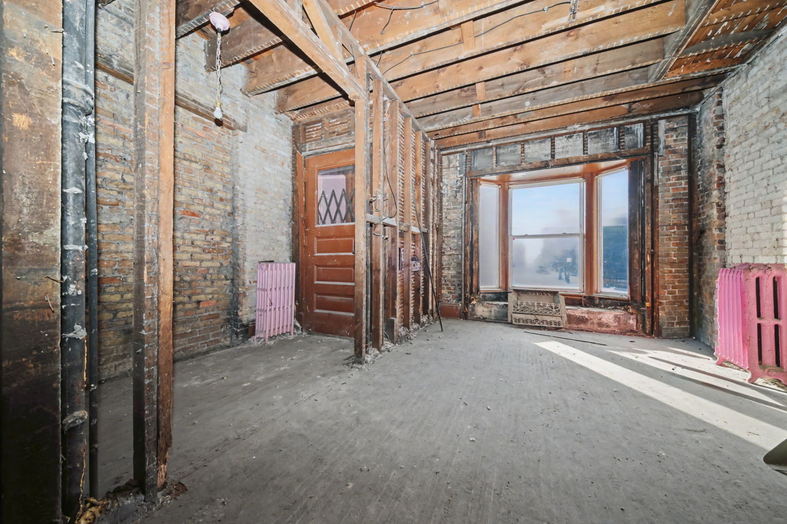3549 S Indiana Avenue Property Photo 3