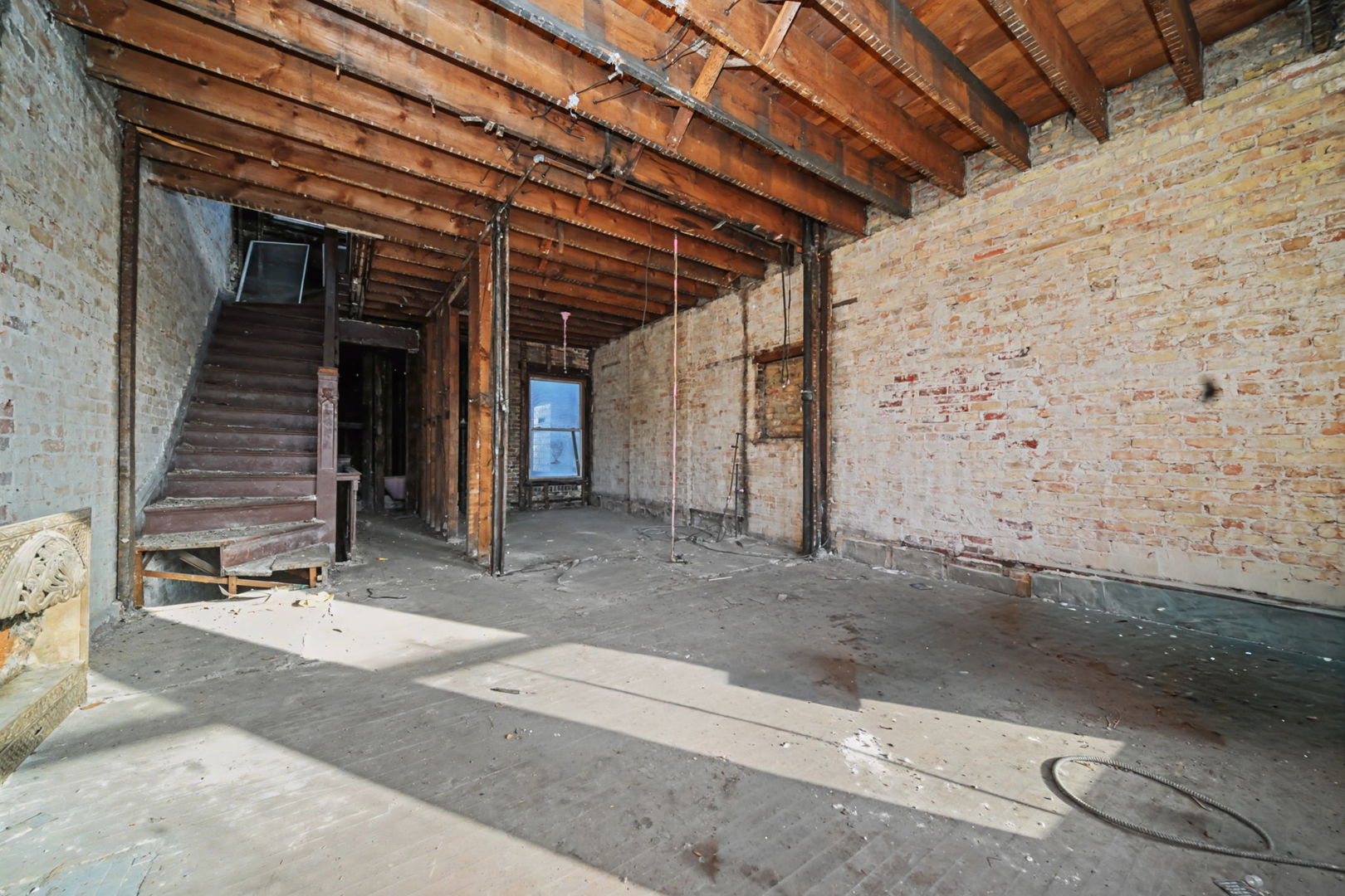 3549 S Indiana Avenue Property Photo 12