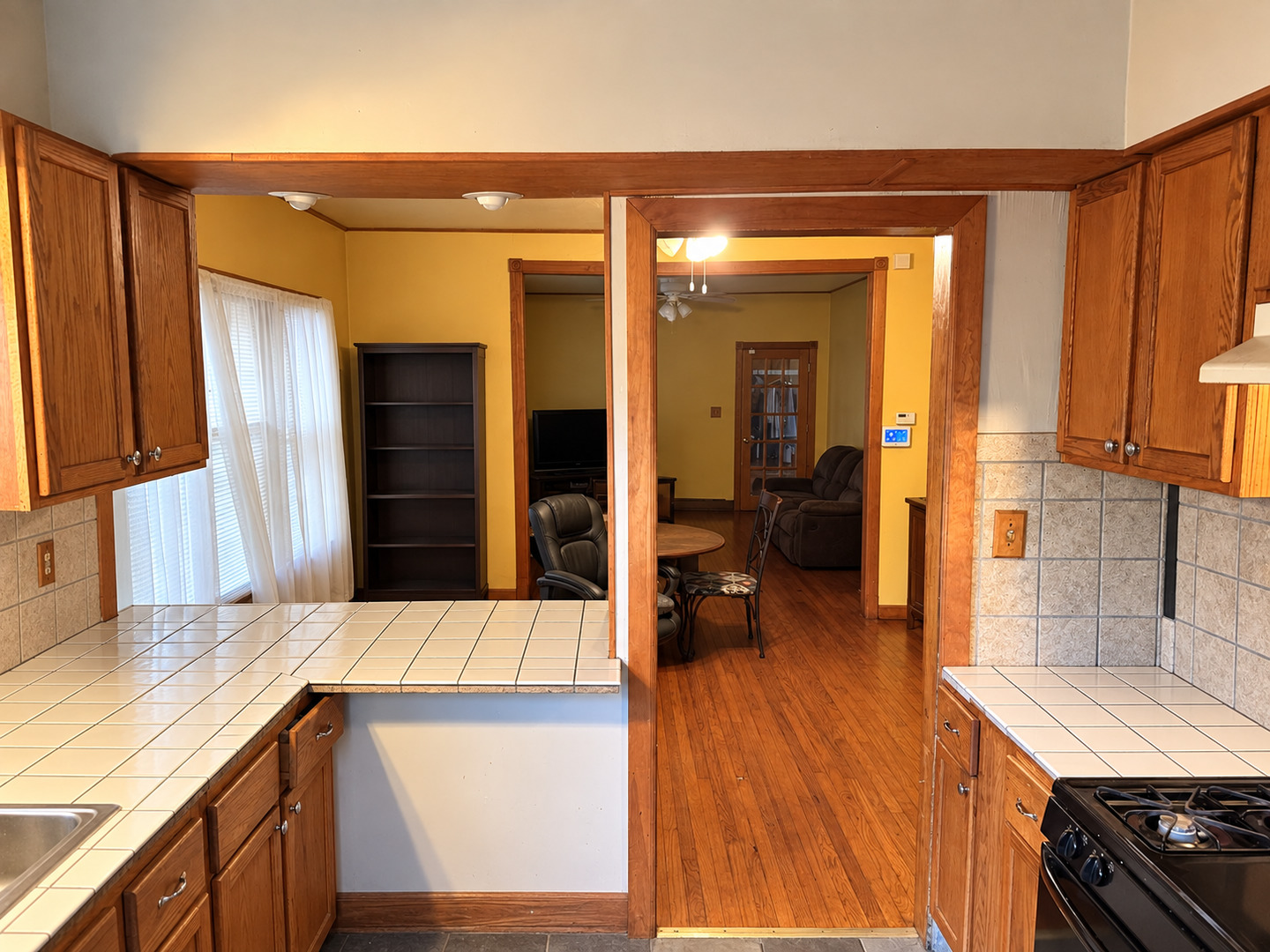 15633 Myrtle Avenue Property Photo 8