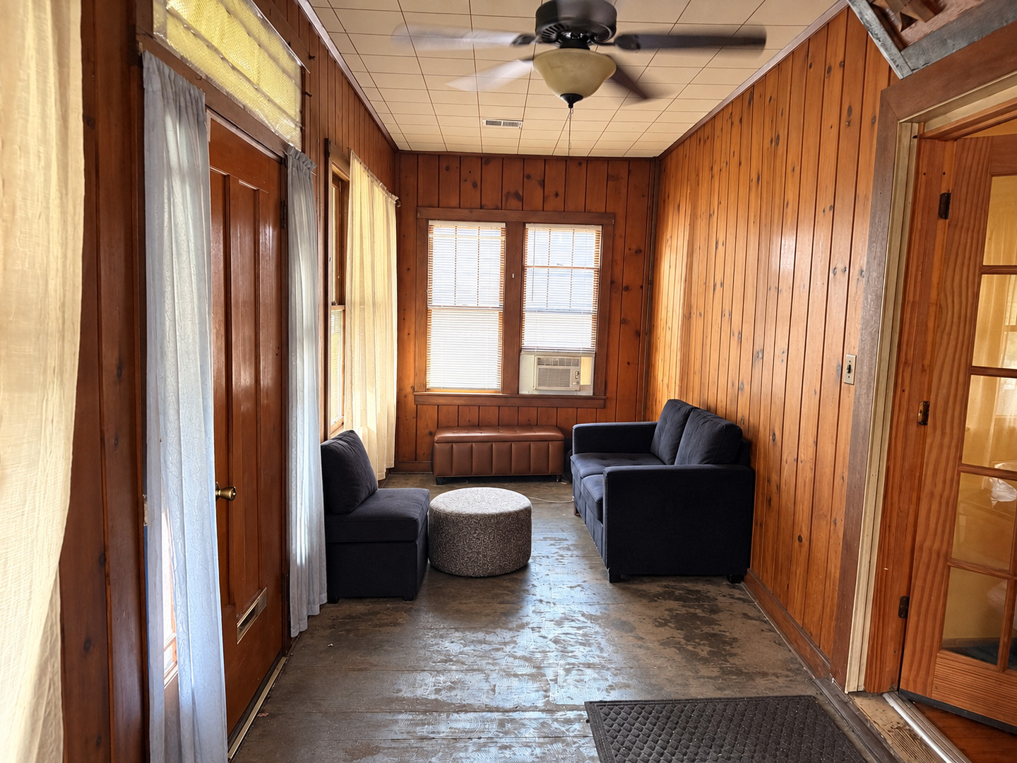 15633 Myrtle Avenue Property Photo 9