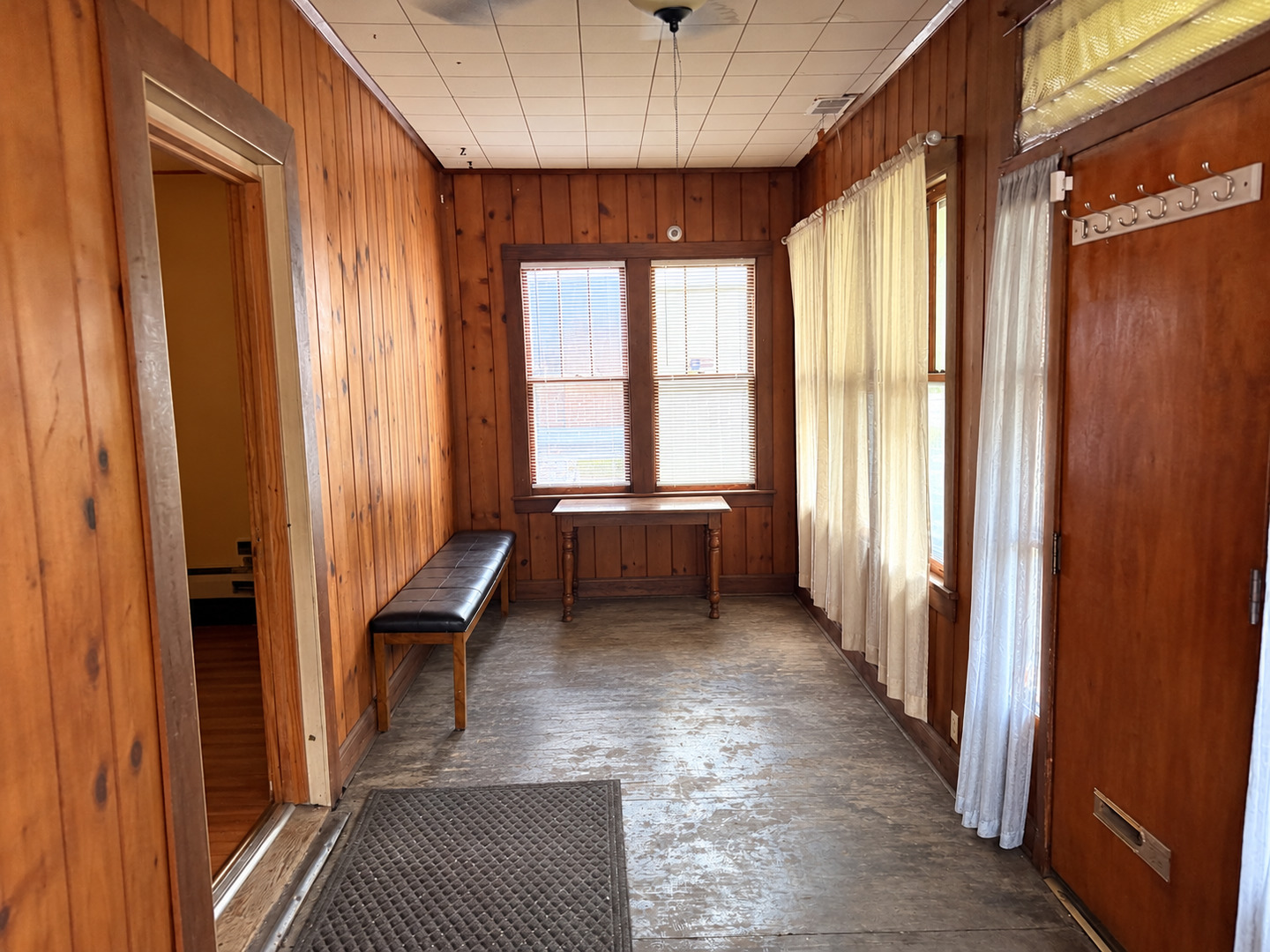 15633 Myrtle Avenue Property Photo 10