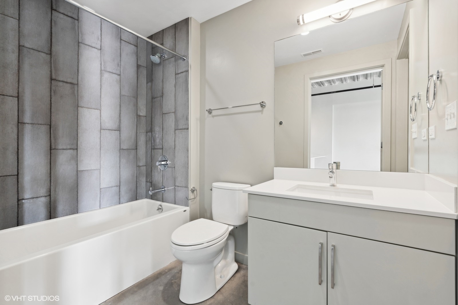 1241 N Milwaukee Avenue 505 Property Photo 13