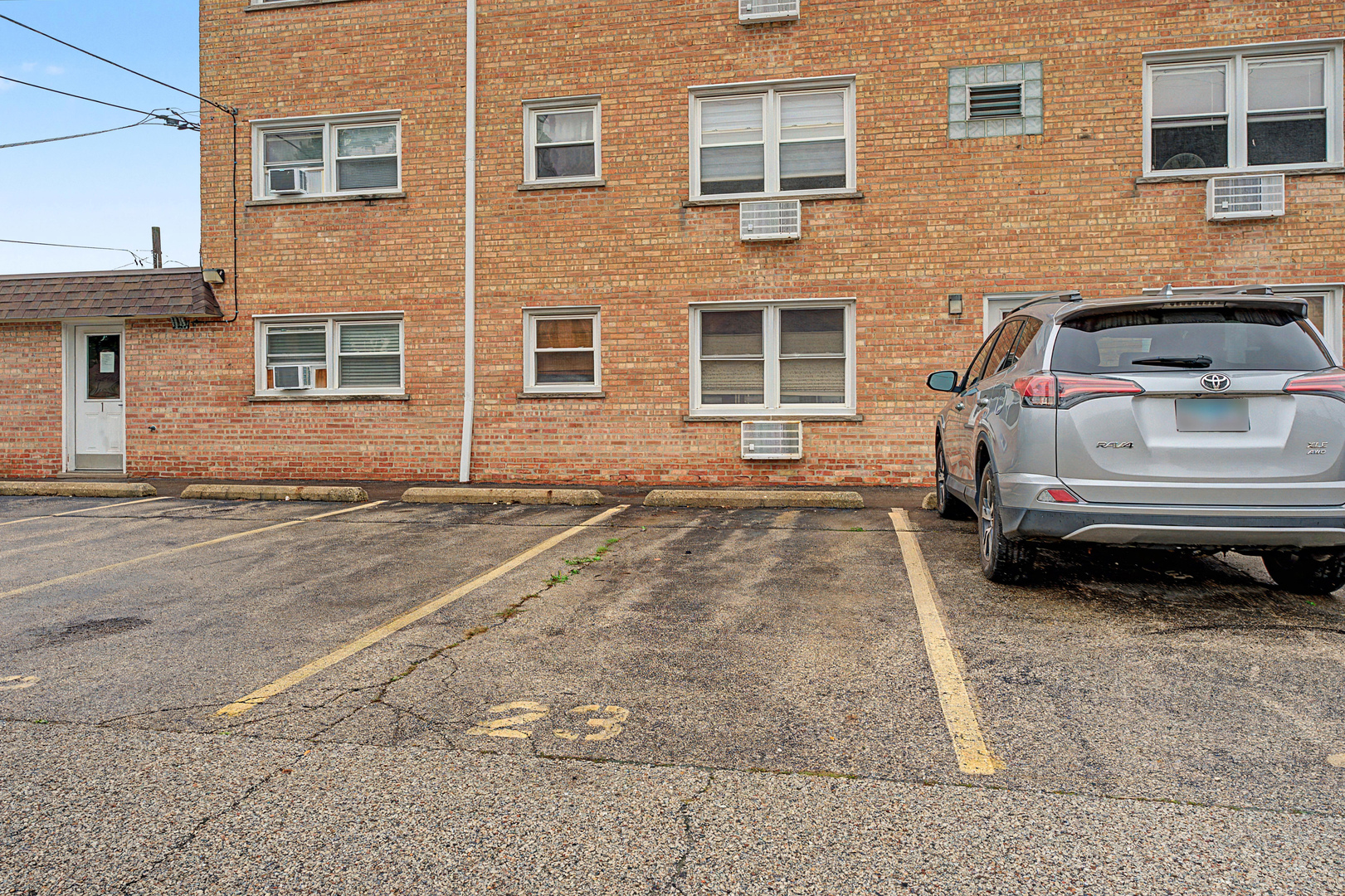 6553 N Harlem Avenue 1w Property Photo 15