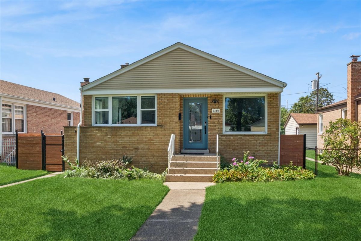 9326 Lorel Avenue Property Photo 1