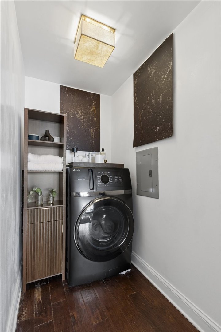 360 E Randolph Street 3205 Property Photo 12
