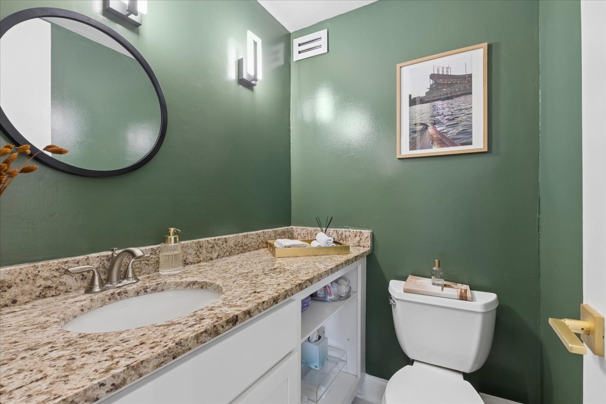 360 E Randolph Street 3205 Property Photo 13