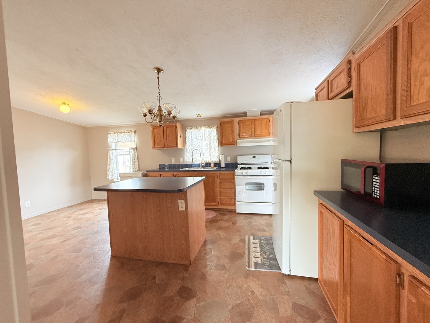 60 Saint Michaels Drive Property Photo 6