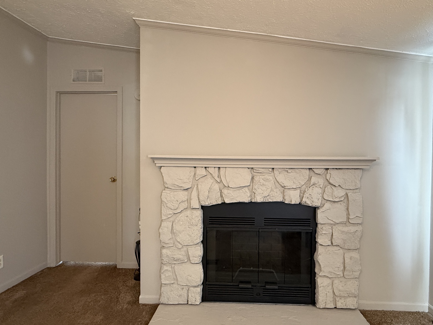 60 Saint Michaels Drive Property Photo 9