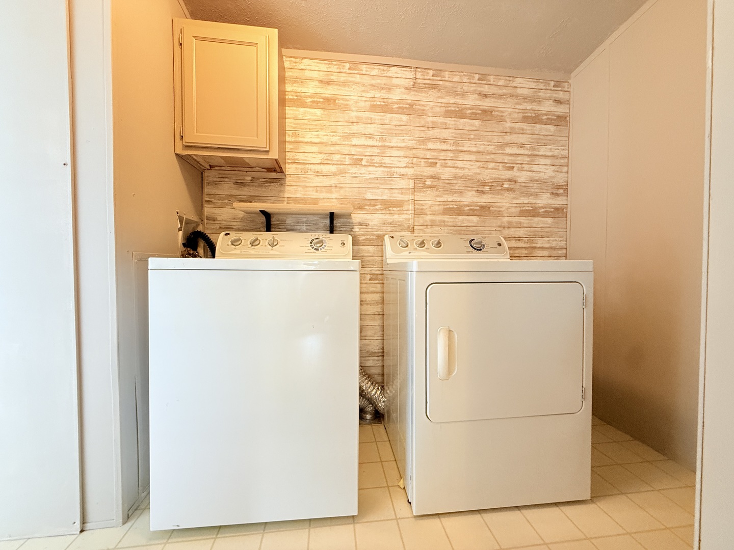 60 Saint Michaels Drive Property Photo 12