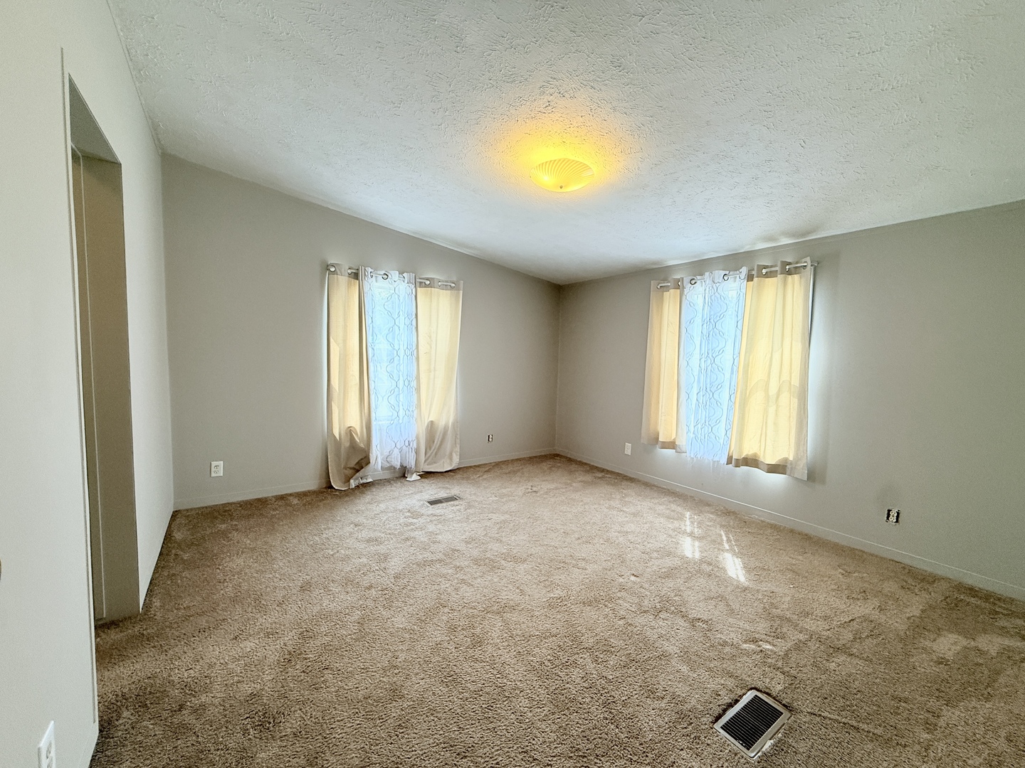 60 Saint Michaels Drive Property Photo 17