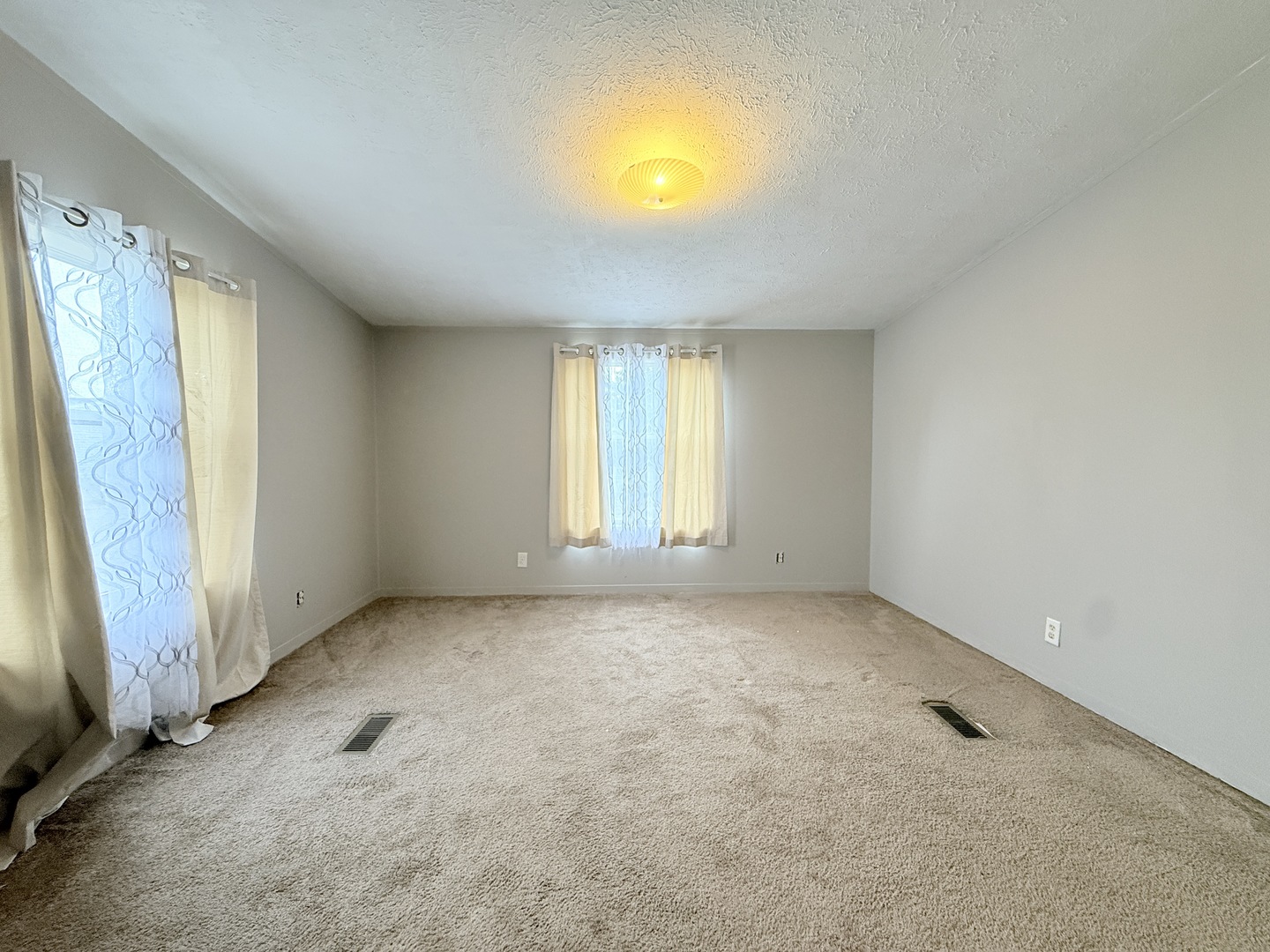 60 Saint Michaels Drive Property Photo 18
