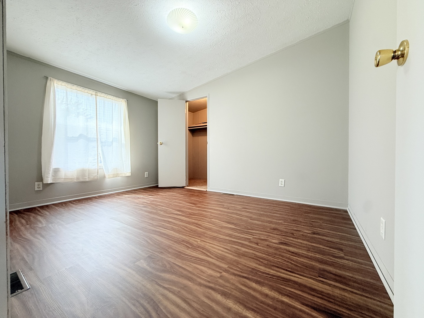 60 Saint Michaels Drive Property Photo 19