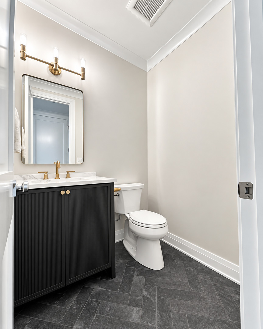 1834 N Hudson Avenue 2 Property Photo 17