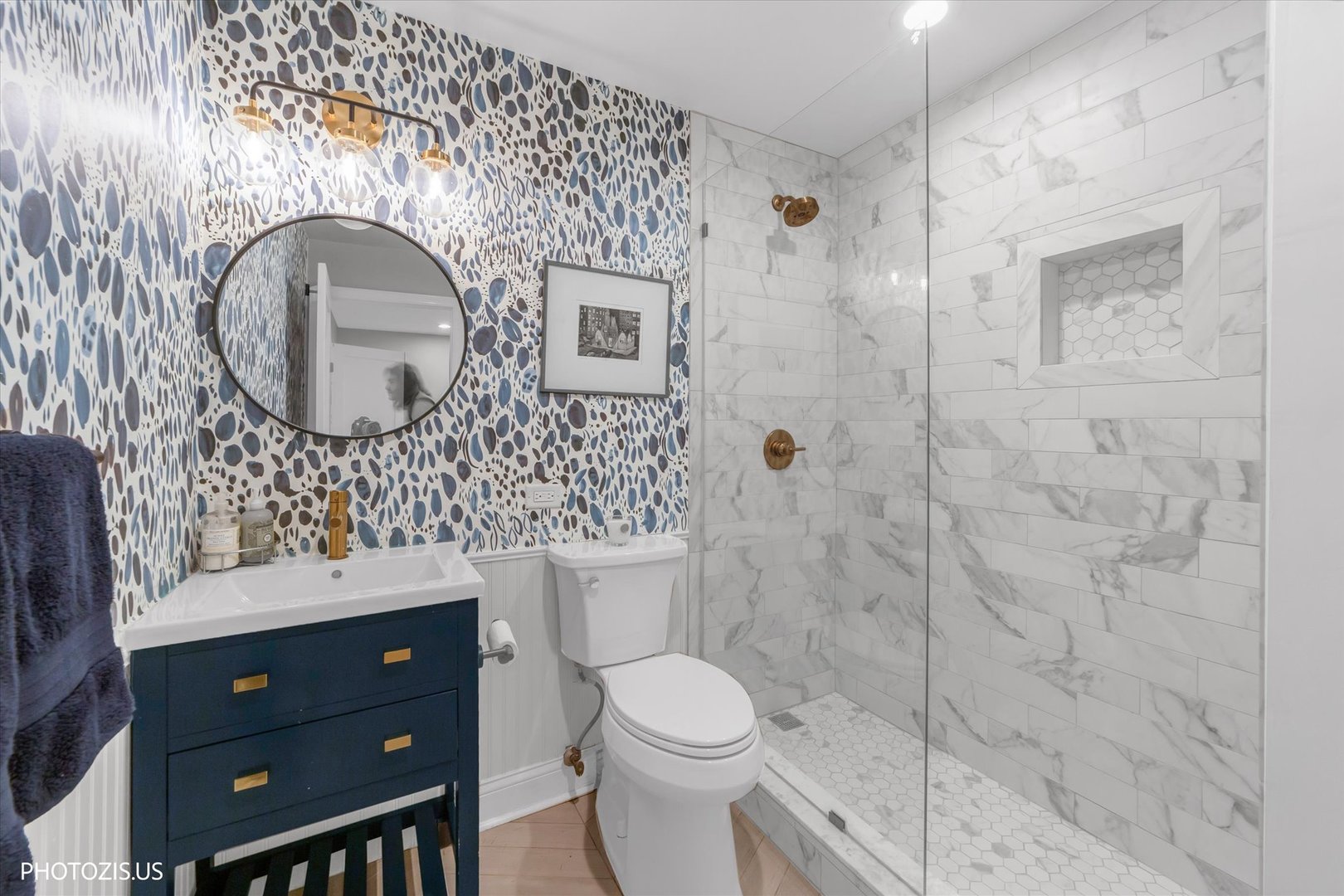 2907 N Wolcott Avenue B Property Photo 19