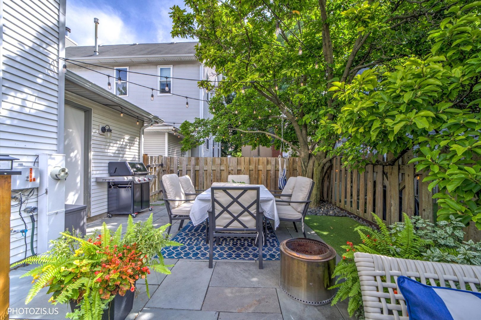 2907 N Wolcott Avenue B Property Photo 35