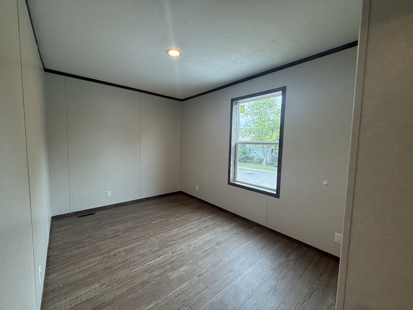 13 Hearthside Road Property Photo 17