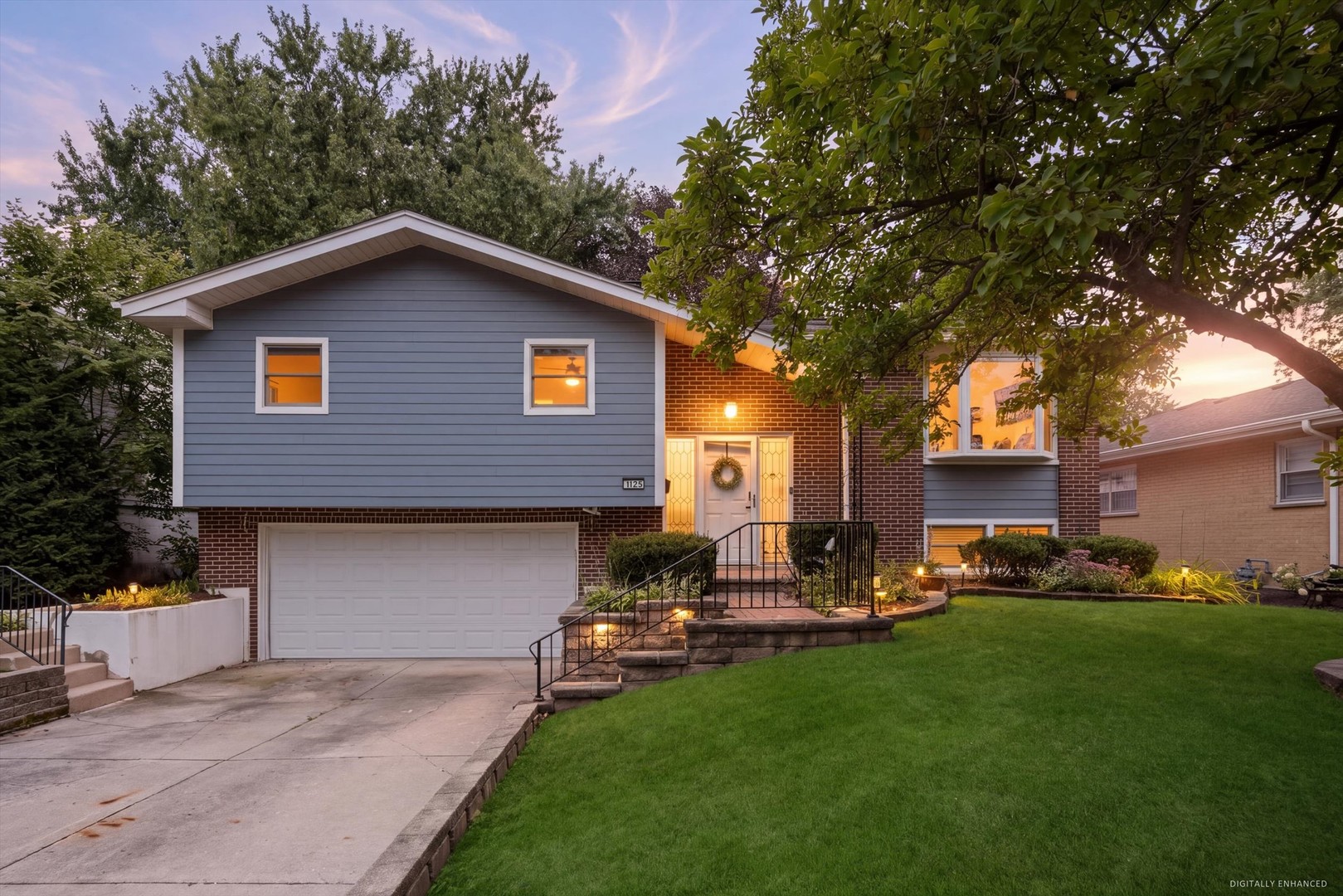 1125 59th Street Property Photo 1