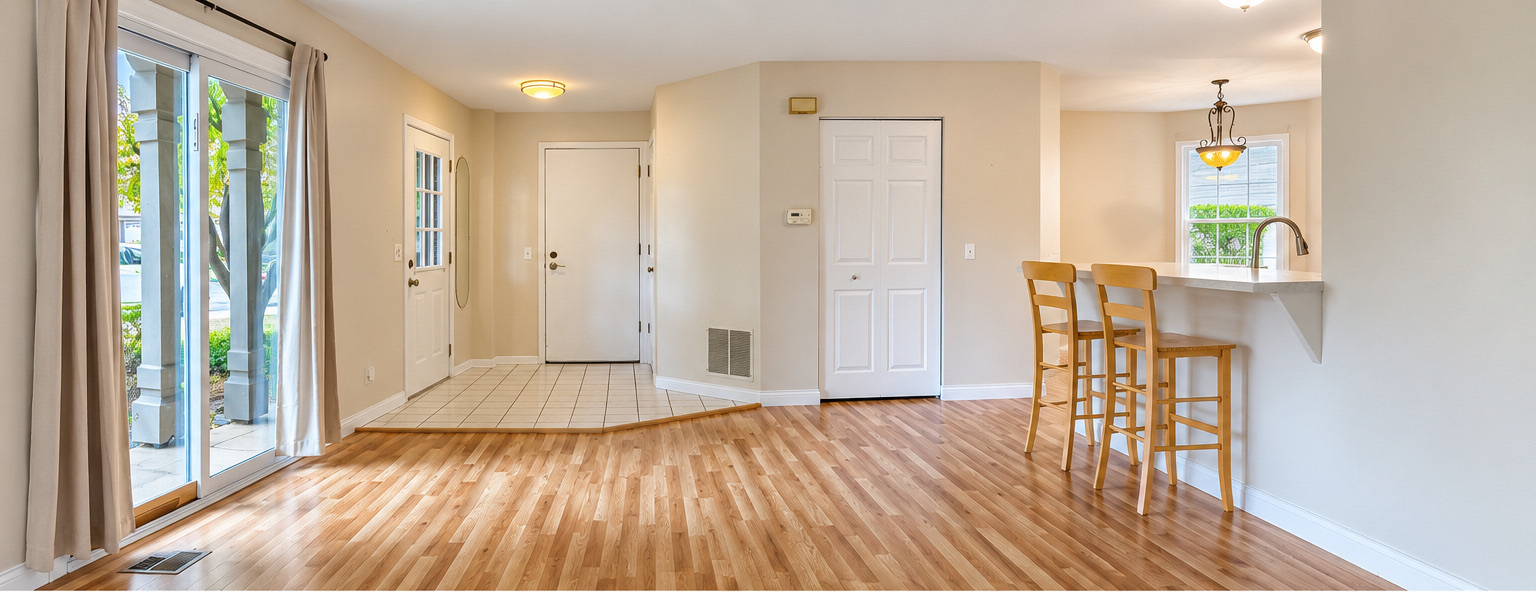 199 Old Oak Court Property Photo 2